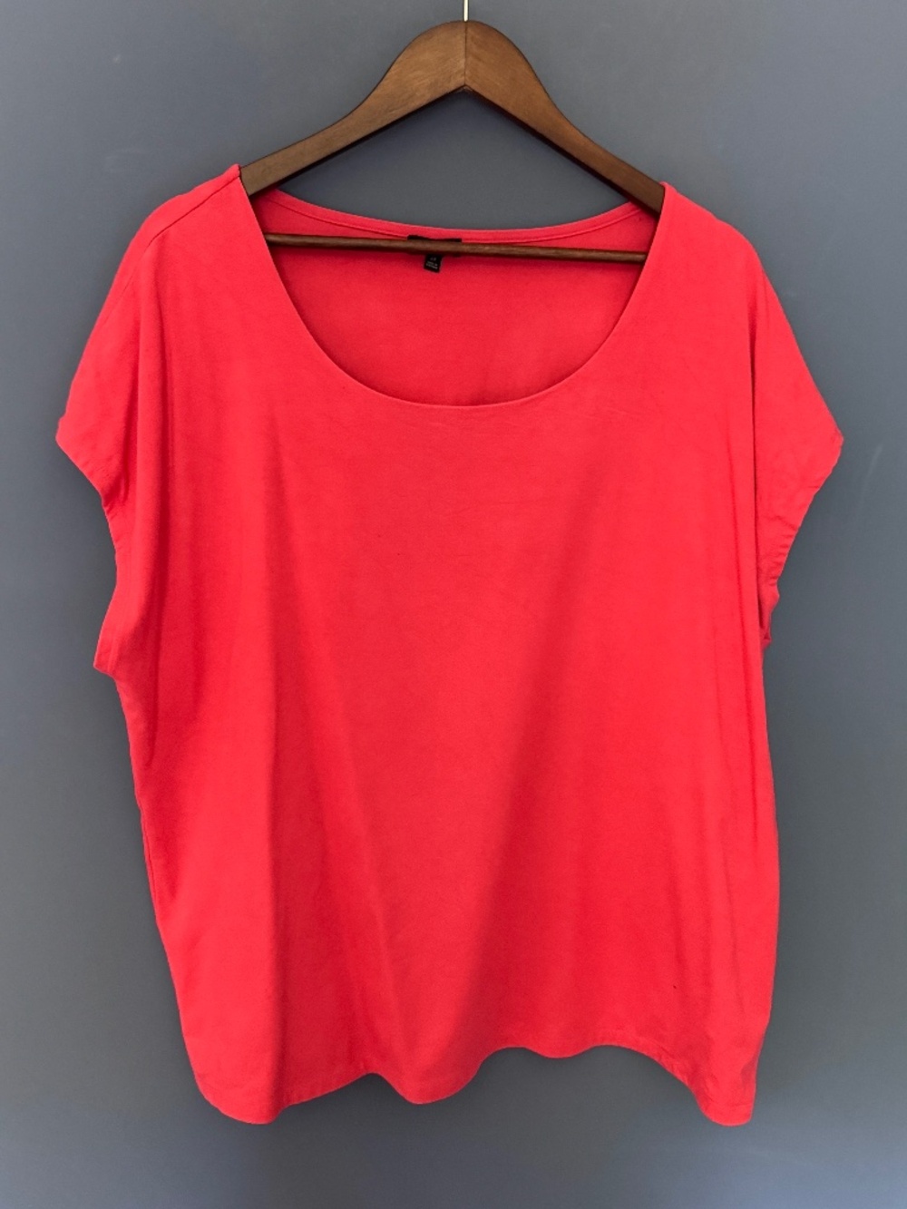 Talbots short sleeve stretchy tee in coral color Size 3X